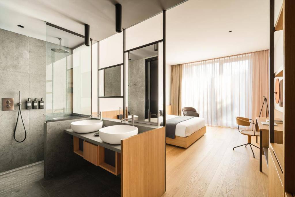 Le Fucine Hotel Buttrio Bagian luar foto
