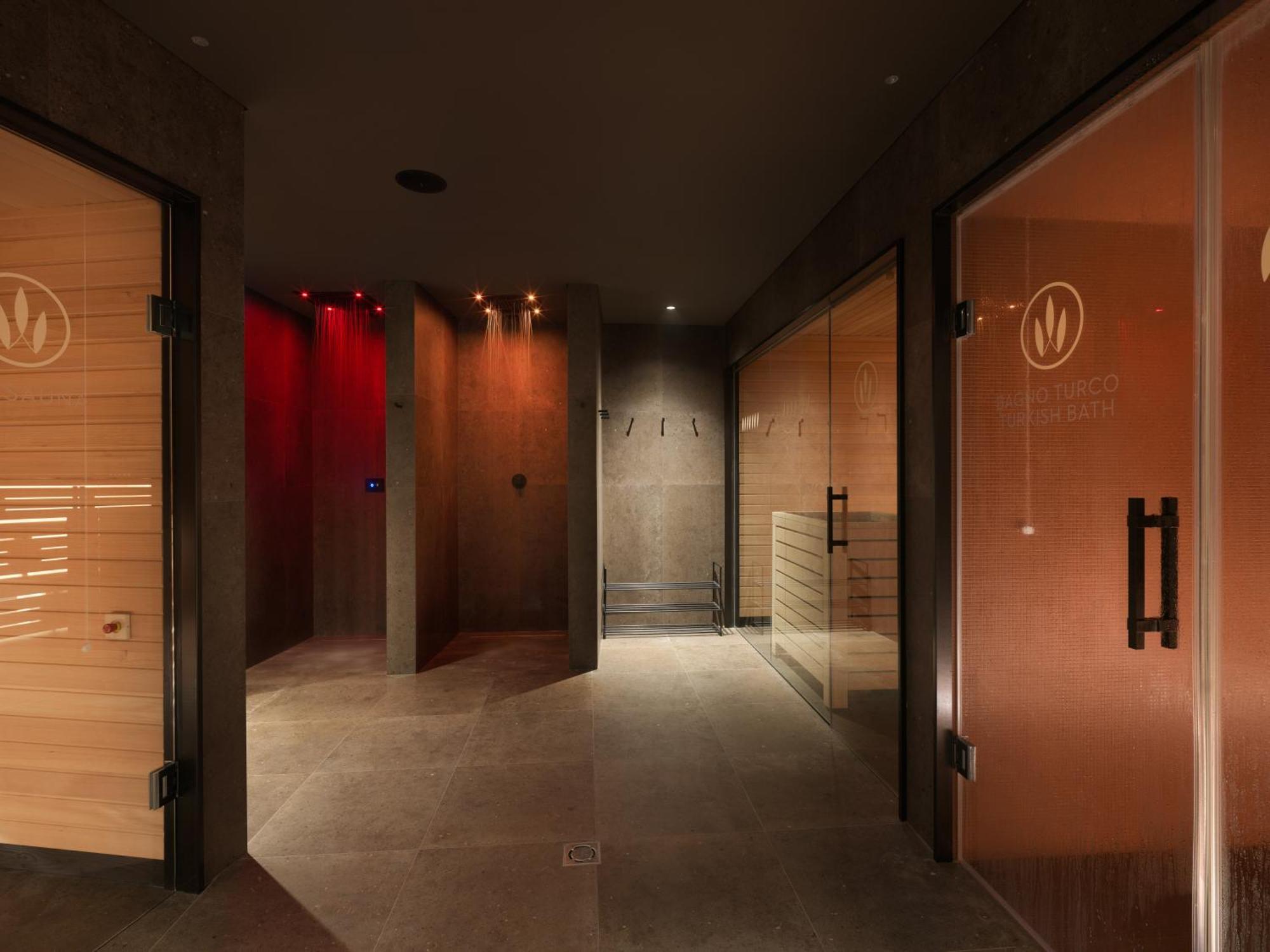 Le Fucine Hotel Buttrio Bagian luar foto